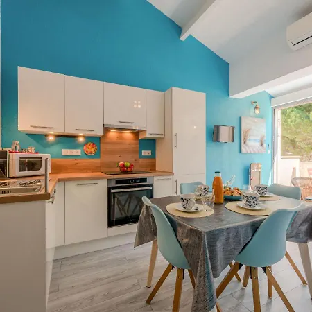 Appartement Port D'attache-11 By Interhome
