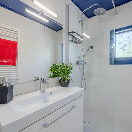 Port D'attache-11 By Interhome Appartement